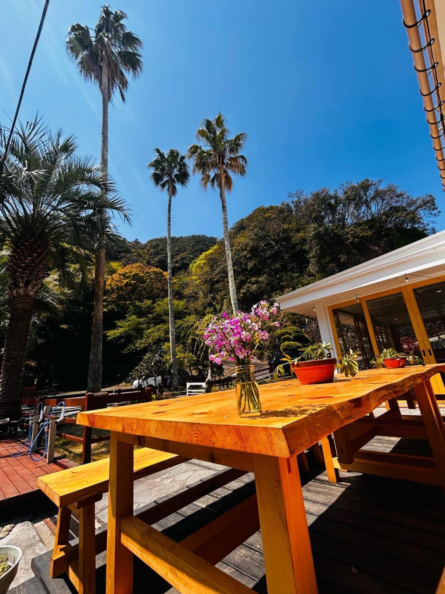 The Surf Lodge White Beach Shimoda  Exterior foto